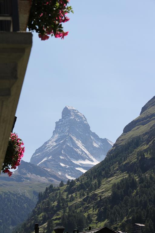 Hotel Phoenix Zermatt Szoba fotó